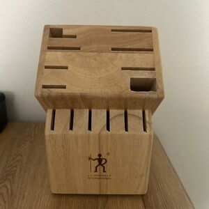 J. A. HENCKELS 14 Slot Hardwood Knife Storage Block Oak Finish - Retro Good